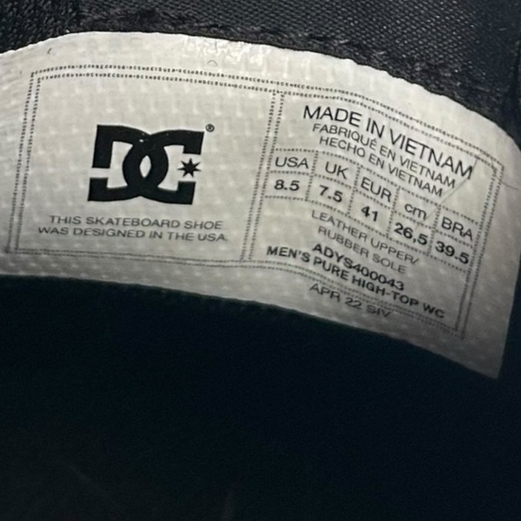 DC Men's Pure High-Top WC Skate Shoes Black Leather Suede Gum Size 8.5 - Picture 7 of 8